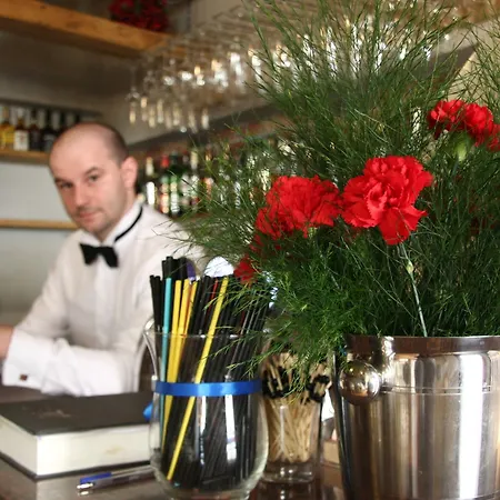 Oberza Sasiadow Hotel