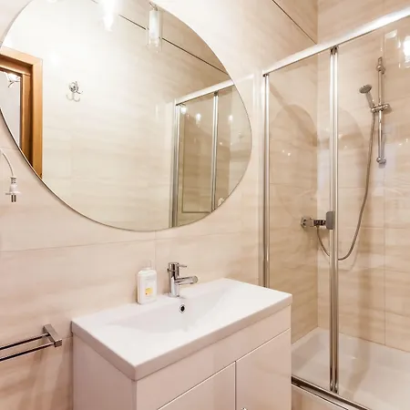 Oberza Sasiadow Hotel Krakau